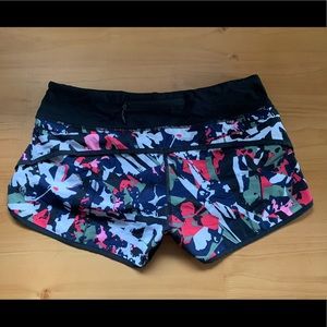 Lululemon Floral Speed Shorts SZ8